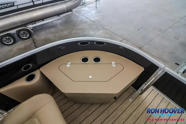 Slide: The Image of Starcraft EX 20 FD4 2025 - 14