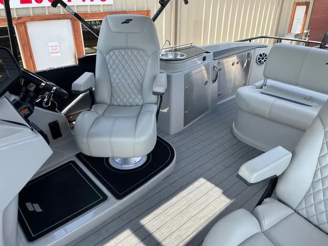 Slide: The Image of Starcraft RX25QDH 2025 - 14