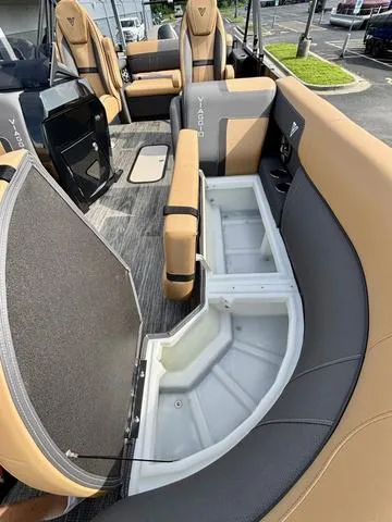 Slide: The Image of Viaggio X22S / DF200ATXSS/ IN STOCK NOW! 2025 - 12