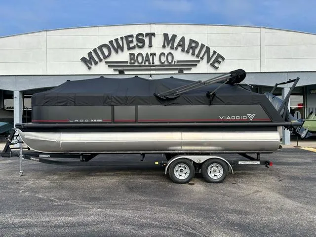 Slide: The Image of Viaggio X22S / DF200ATXSS/ IN STOCK NOW! 2025 - 2