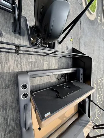 Slide: The Image of Viaggio X22S / DF200ATXSS/ IN STOCK NOW! 2025 - 28