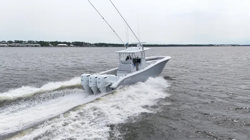 Slide: The Image of Yellowfin 36 Offshore 2017 - 55