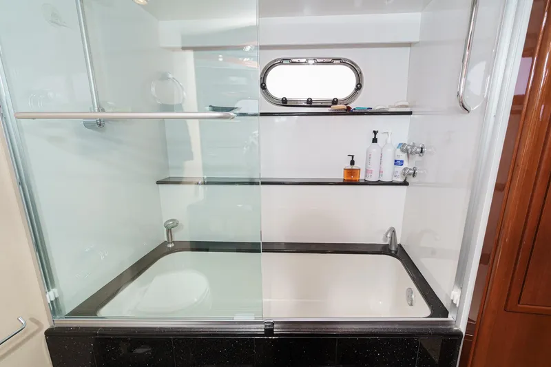 Slide: The Image of Marquis 59 2004 - 52