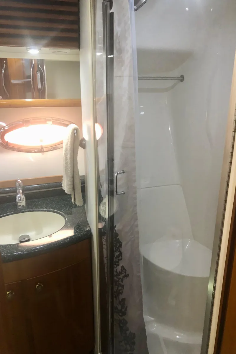 Slide: The Image of Carver 450 Voyager Pilothouse 2000 - 54