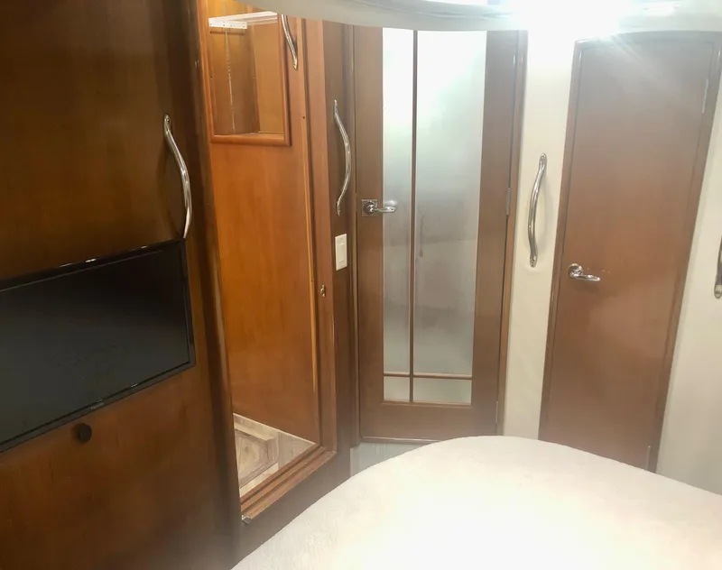 Slide: The Image of Carver Yachts 450 Voyager Pilothouse 2000 - 60