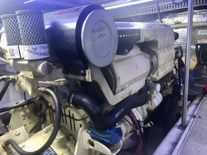 Slide: The Image of Carver Yachts 450 Voyager Pilothouse 2000 - 71