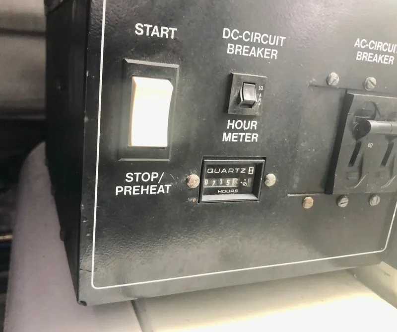 Slide: The Image of Carver Yachts 450 Voyager Pilothouse 2000 - 73