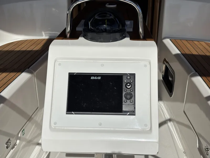 Slide: The Image of Bavaria Cruiser 34 yacht cockpit with B&G navigation system, 2020 model. - 9
