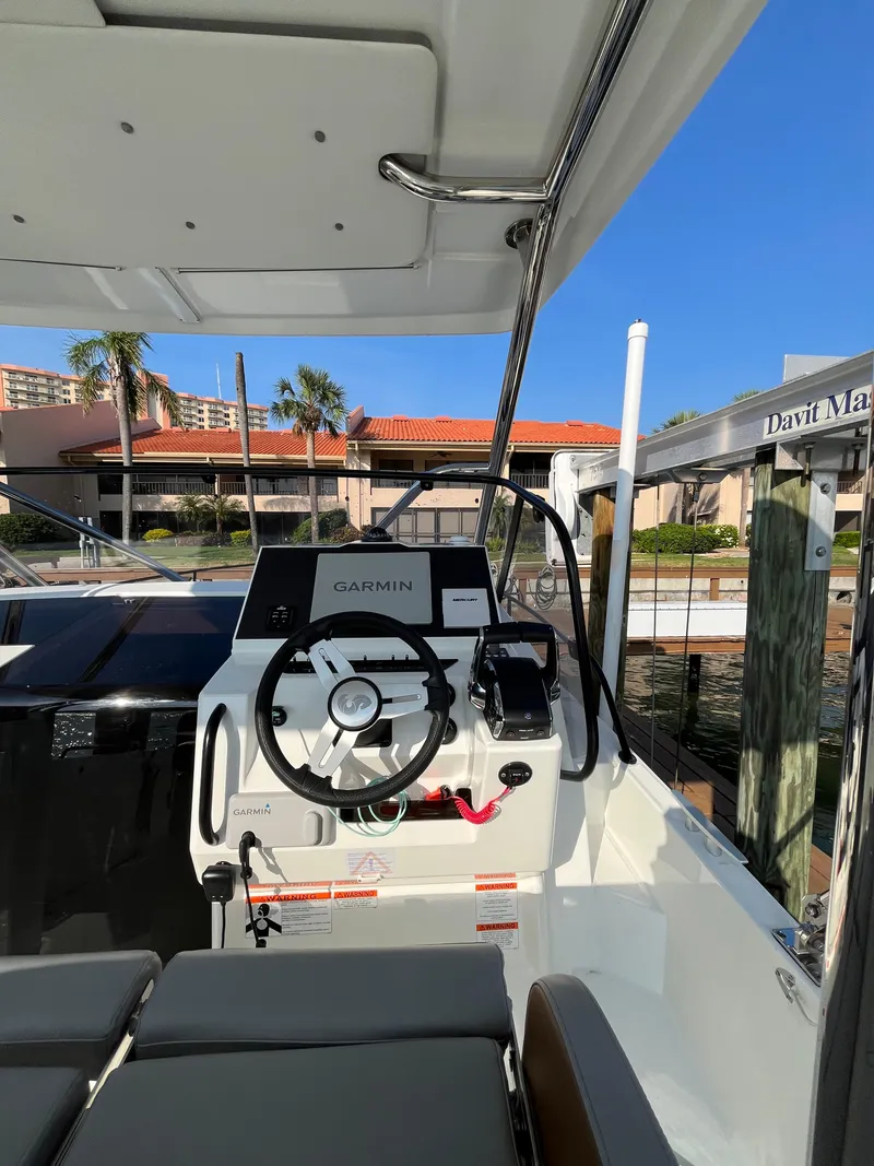 Slide: The Image of 2024 Beneteau 29' Flyer 9 SUNdeck helm with Garmin navigation system. - 6