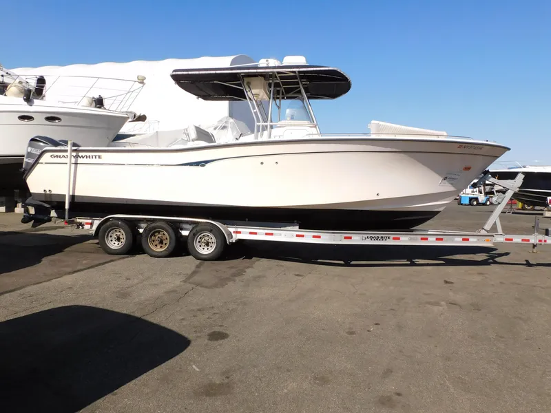 Slide: The Image of Grady-White Bimini 306 2002 - 0