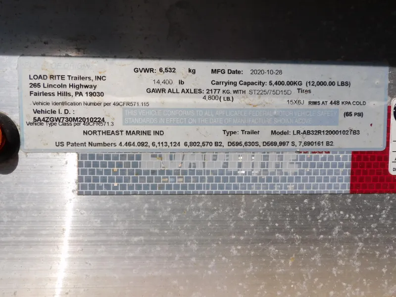 Slide: The Image of Grady-White Bimini 306 2002 - 10