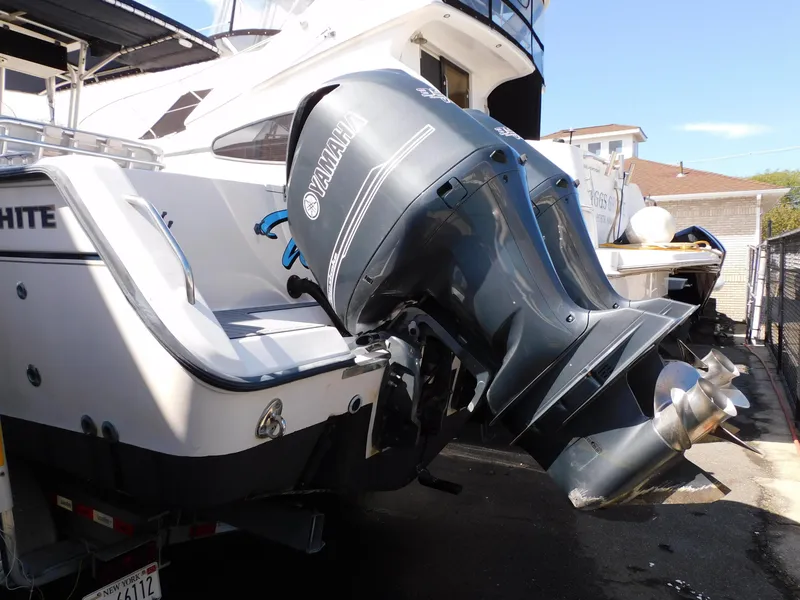 Slide: The Image of Grady-White Bimini 306 2002 - 14