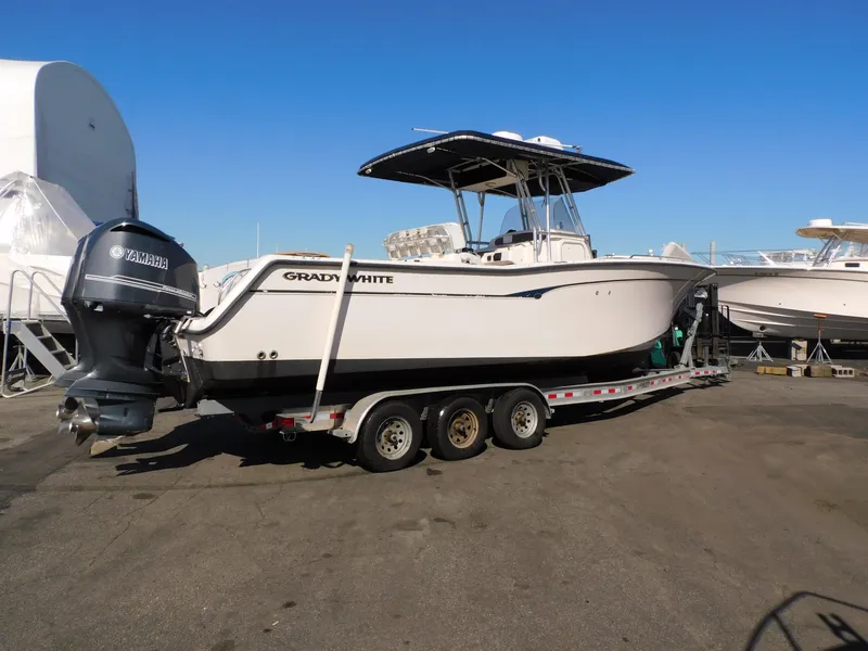 Slide: The Image of Grady-White Bimini 306 2002 - 2