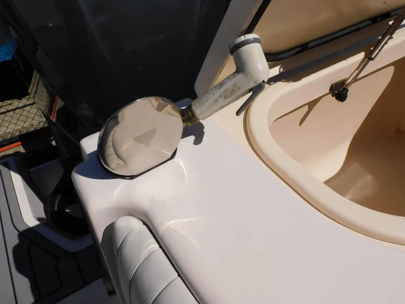 Slide: The Image of Grady-White Bimini 306 2002 - 26