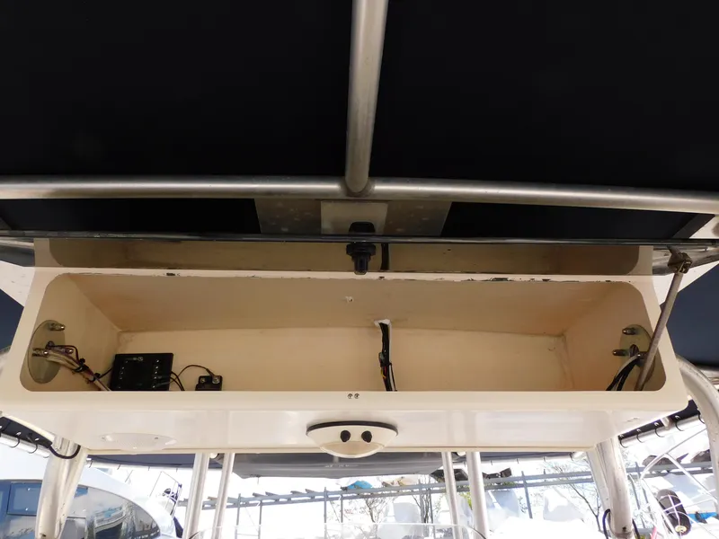 Slide: The Image of Grady-White Bimini 306 2002 - 48