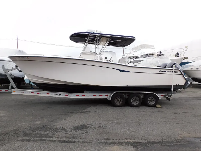 Slide: The Image of Grady-White Bimini 306 2002 - 5