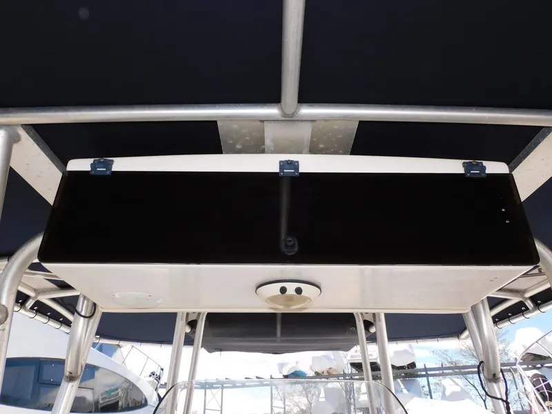 Slide: The Image of Grady-White Bimini 306 2002 - 51