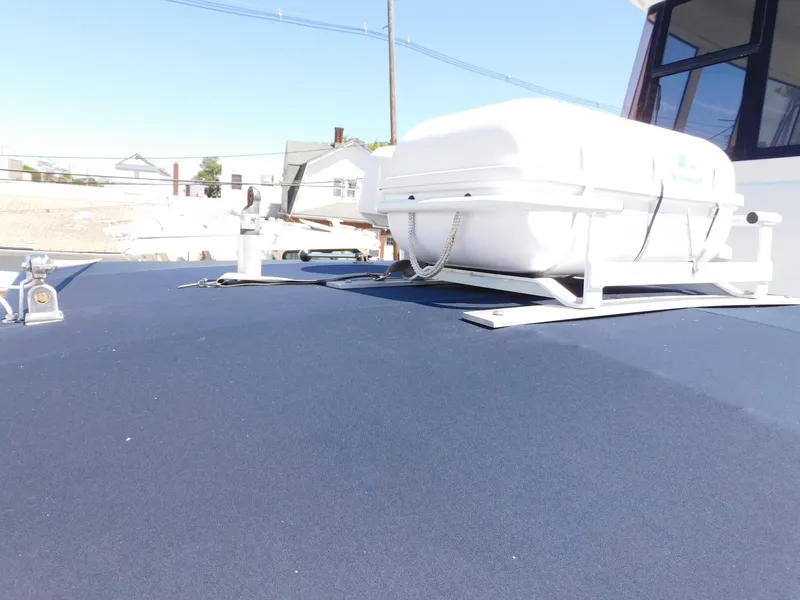 Slide: The Image of Grady-White Bimini 306 2002 - 79