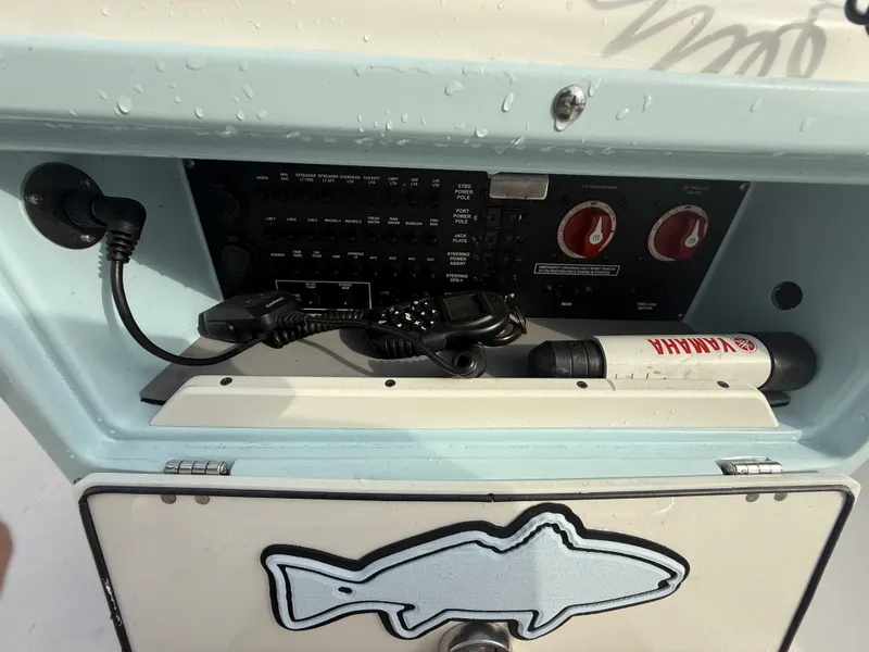 Slide: The Image of Control panel of a 2021 Pathfinder 2400 TRS boat with Yamaha equipment. - 18
