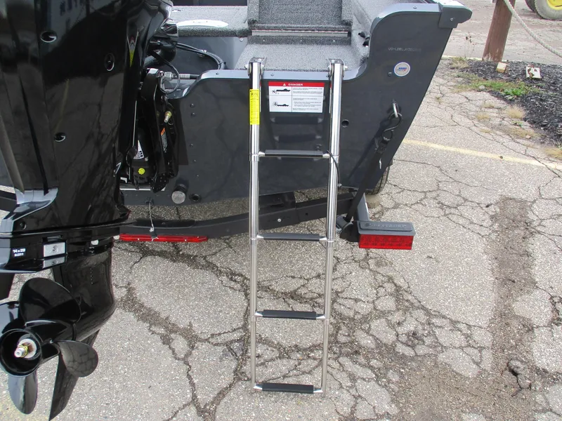 Slide: The Image of Lund ADVENTURE 1675 SS 2025 - 15