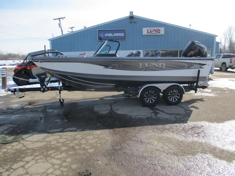 Slide: The Image of Lund Tyee 1975 Sport 2025 - 12