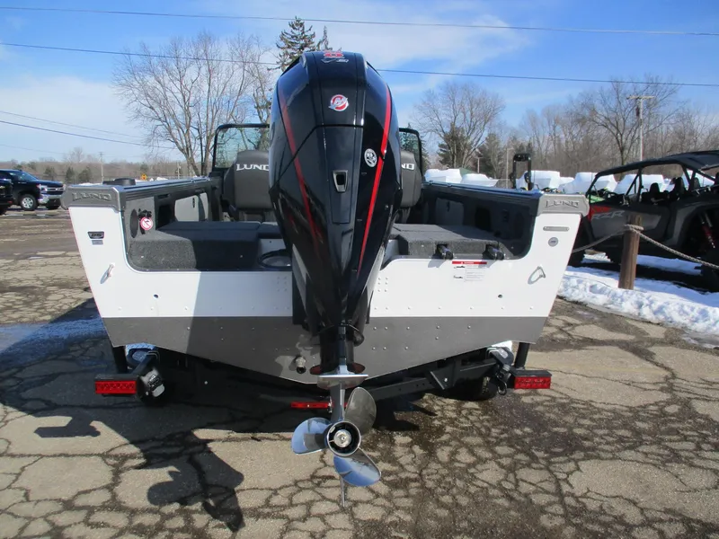 Slide: The Image of Lund Tyee 1975 Sport 2025 - 13