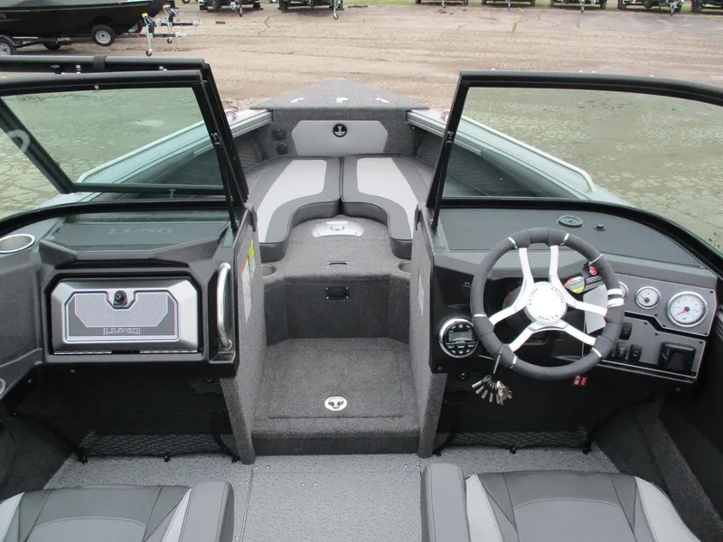 Slide: The Image of Lund Tyee 1975 Sport 2025 - 19