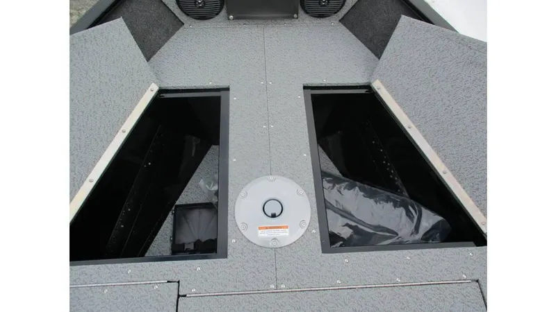 Slide: The Image of Lund Angler 1650 SS 2025 - 3