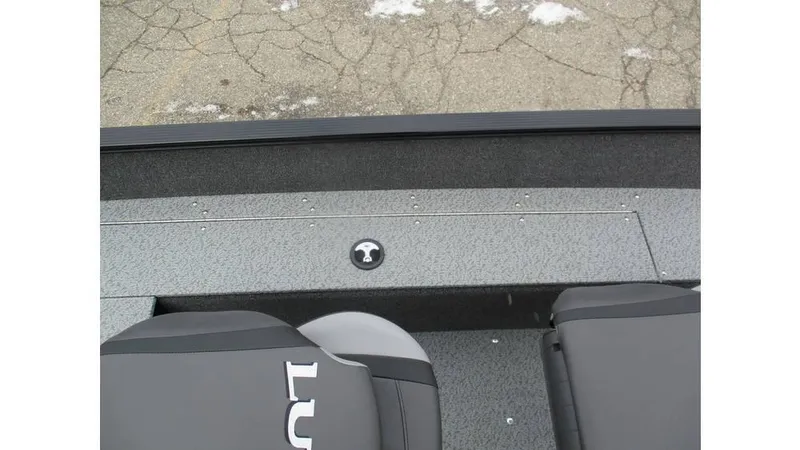 Slide: The Image of Lund Angler 1650 SS 2025 - 9