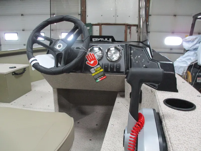 Slide: The Image of Lund 1675 Alaskan SS 2025 - 12