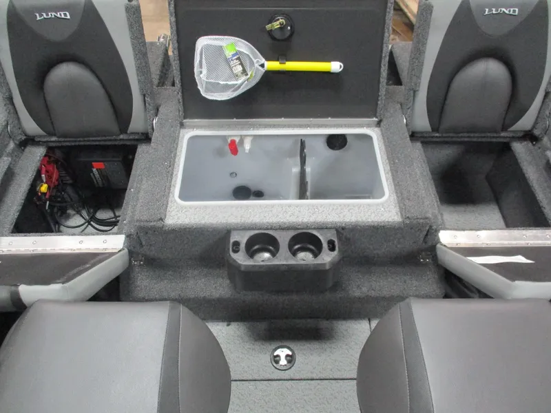 Slide: The Image of Lund Impact XS 1875 Sport 2025 - 18