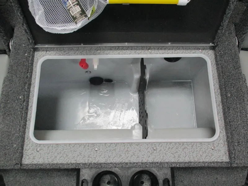 Slide: The Image of Lund Impact XS 1875 Sport 2025 - 7