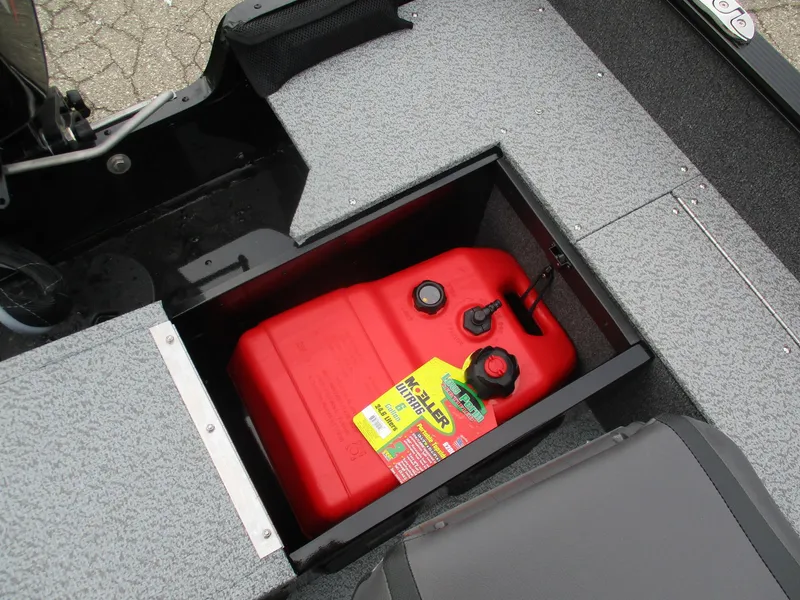 Slide: The Image of Lund 1650 Angler SS 2025 - 7