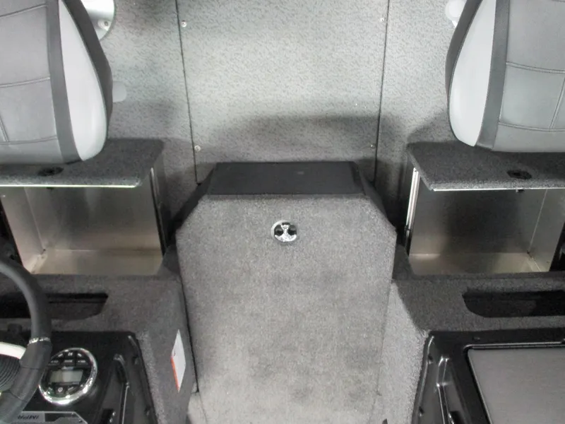 Slide: The Image of Lund Impact XS 1875 Sport 2025 - 15