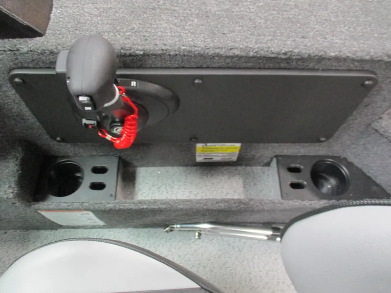 Slide: The Image of Lund Impact XS 1875 Sport 2025 - 16