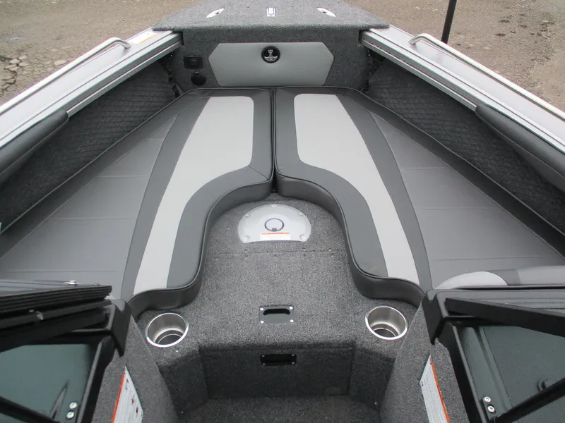 Slide: The Image of Lund Tyee 1975 Sport 2025 - 4