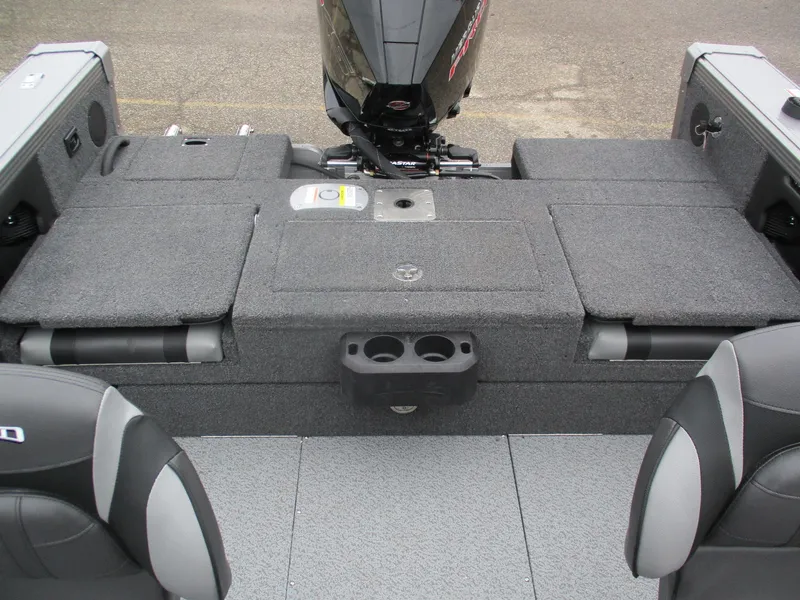 Slide: The Image of Lund Tyee 1975 Sport 2025 - 9