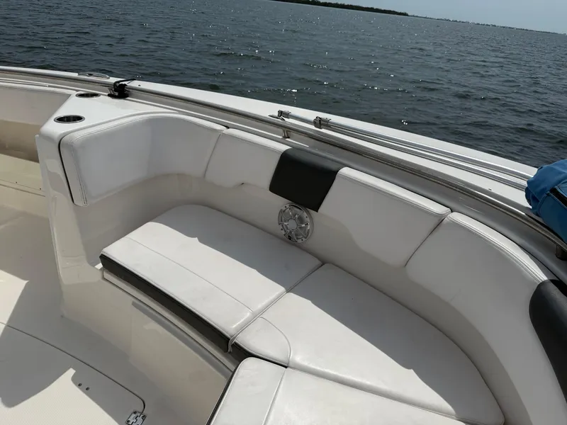 Slide: The Image of Robalo R302 Center Console 2019 - 63