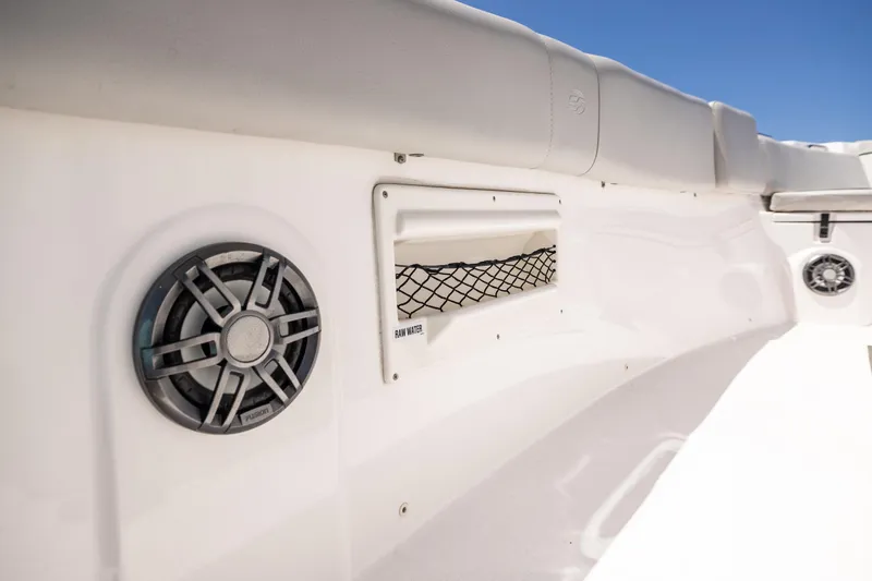 Slide: The Image of Sea Fox 268 Commander 2022 - 52