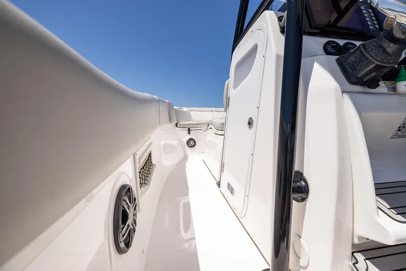 Slide: The Image of Sea Fox 268 Commander 2022 - 53