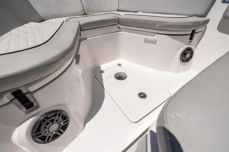 Slide: The Image of Sea Fox 268 Commander 2022 - 75