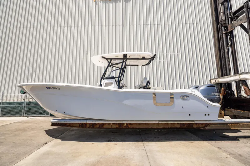 Slide: The Image of Sea Fox 268 Commander 2022 - 80