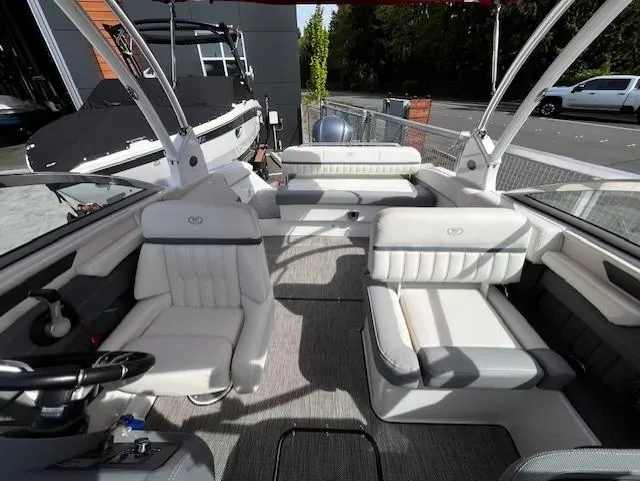 Slide: The Image of Cobalt 25SC 2017 - 14