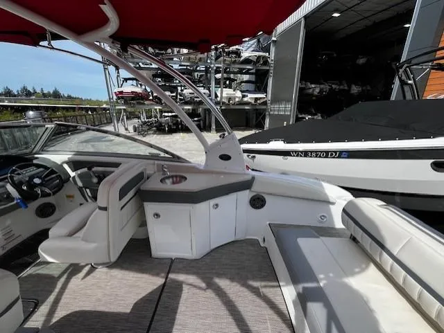 Slide: The Image of Cobalt 25SC 2017 - 9