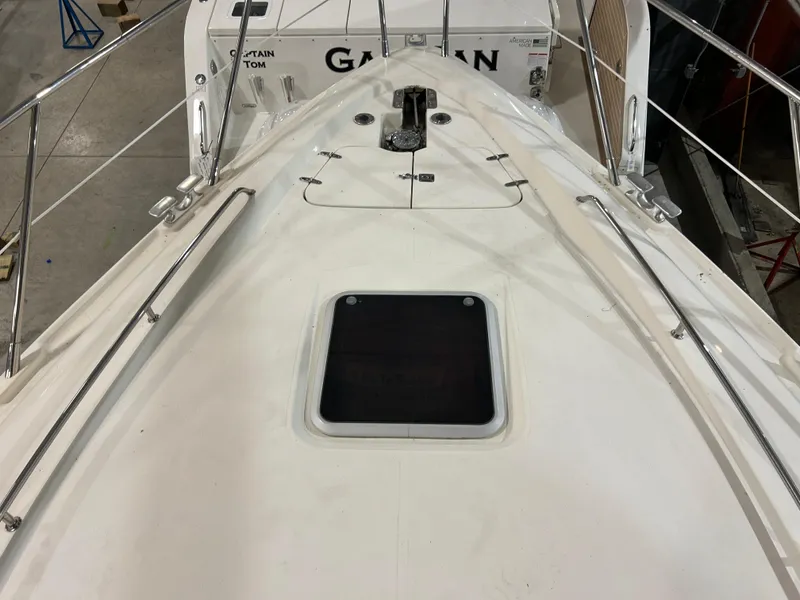 Slide: The Image of Sealine F44 2000 - 55