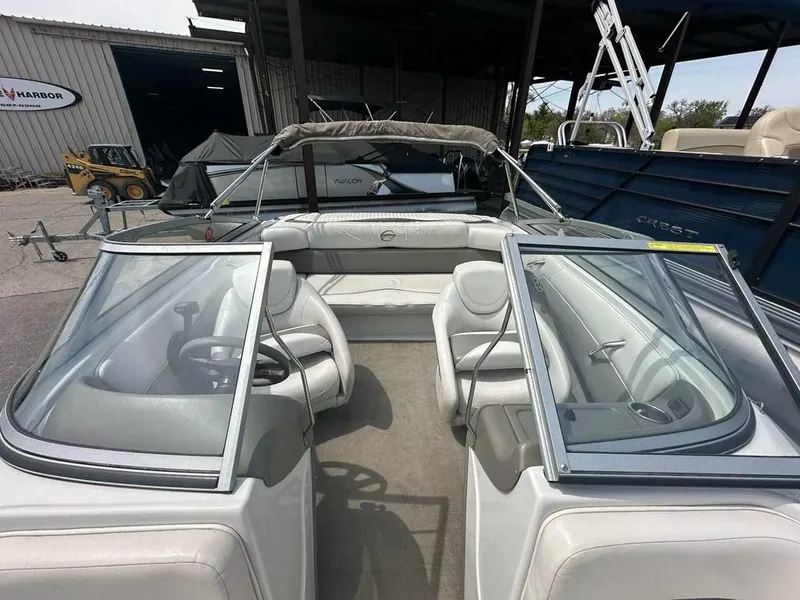 Slide: The Image of Crownline Boats 185 SS 2009 - 11