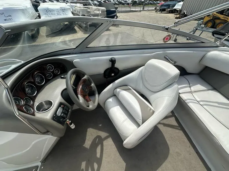 Slide: The Image of Crownline Boats 185 SS 2009 - 12