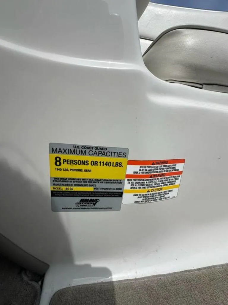 Slide: The Image of Crownline Boats 185 SS 2009 - 14