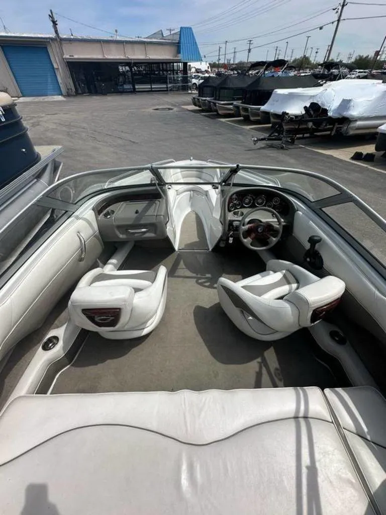 Slide: The Image of Crownline Boats 185 SS 2009 - 5