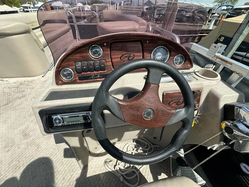 Slide: The Image of Avalon LS 2300 2011 - 10